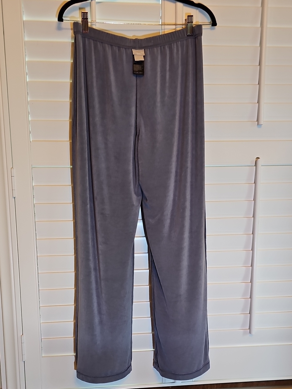 Chico's Travelers Soft Slate Gray Tank And Pants - Picture 6 of 10